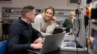 Automatyzacja i robotyzacja procesów | Uniwersytet WSB Merito Bydgoszcz: studenci_licencjat_pracownia