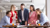 Nutripsychiatria | Studia podyplomowe w Bydgoszczy | Uniwersytet WSB Merito Bydgoszcz: Główna grafika: Bydgoszcz-studia podyplomowe-studenci podczas zajęć