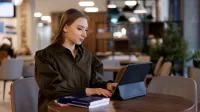 Home Design | Studia I stopnia w Bydgoszczy | Uniwersytet WSB Merito Bydgoszcz: Studentka