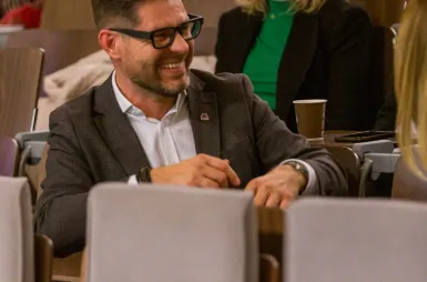 19 listopada | Premiera książki Tomasza Gordona - „12 nawyków szefa doskonałego” | Uniwersytet WSB Merito Bydgoszcz: Premiera książki Tomasza Gordona „12 nawyków szefa doskonałego” – uczestnicy wydarzenia