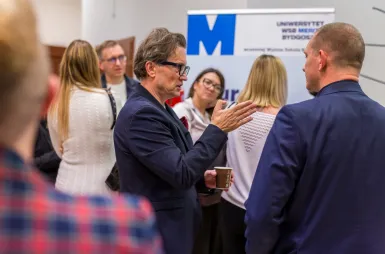 19 listopada | Premiera książki Tomasza Gordona - „12 nawyków szefa doskonałego” | Uniwersytet WSB Merito Bydgoszcz: Premiera książki Tomasza Gordona „12 nawyków szefa doskonałego” – uczestnicy wydarzenia