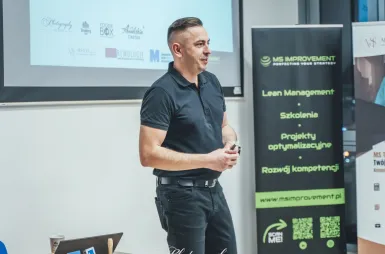 LEANconnect #3 | 18 listopada 2025 na Uniwersytecie WSB Merito Bydgoszcz | Aktualności | Uniwersytet WSB Merito Bydgoszcz: prelekcja podczas LEANconnect#3