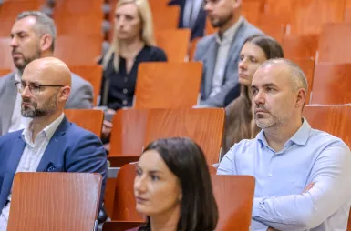 Inauguracja studiów MBA 2025/2026 [GALERIA ZDJĘĆ] | Aktualności | Uniwersytet WSB Merito Bydgoszcz: Inauguracja studiów MBA – uczestnicy wydarzenia