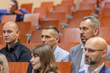 Inauguracja studiów MBA 2025/2026 [GALERIA ZDJĘĆ] | Aktualności | Uniwersytet WSB Merito Bydgoszcz: Inauguracja studiów MBA – uczestnicy wydarzenia