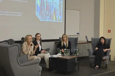 Seminarium „Prawo mieszkaniowe w praktyce – spółdzielnie, wspólnoty i najem instytucjonalny” | 13 czerwca [GALERIA ZDJĘĆ] | Aktualności | Uniwersytet WSB Merito Bydgoszcz: uczestnicy seminarium