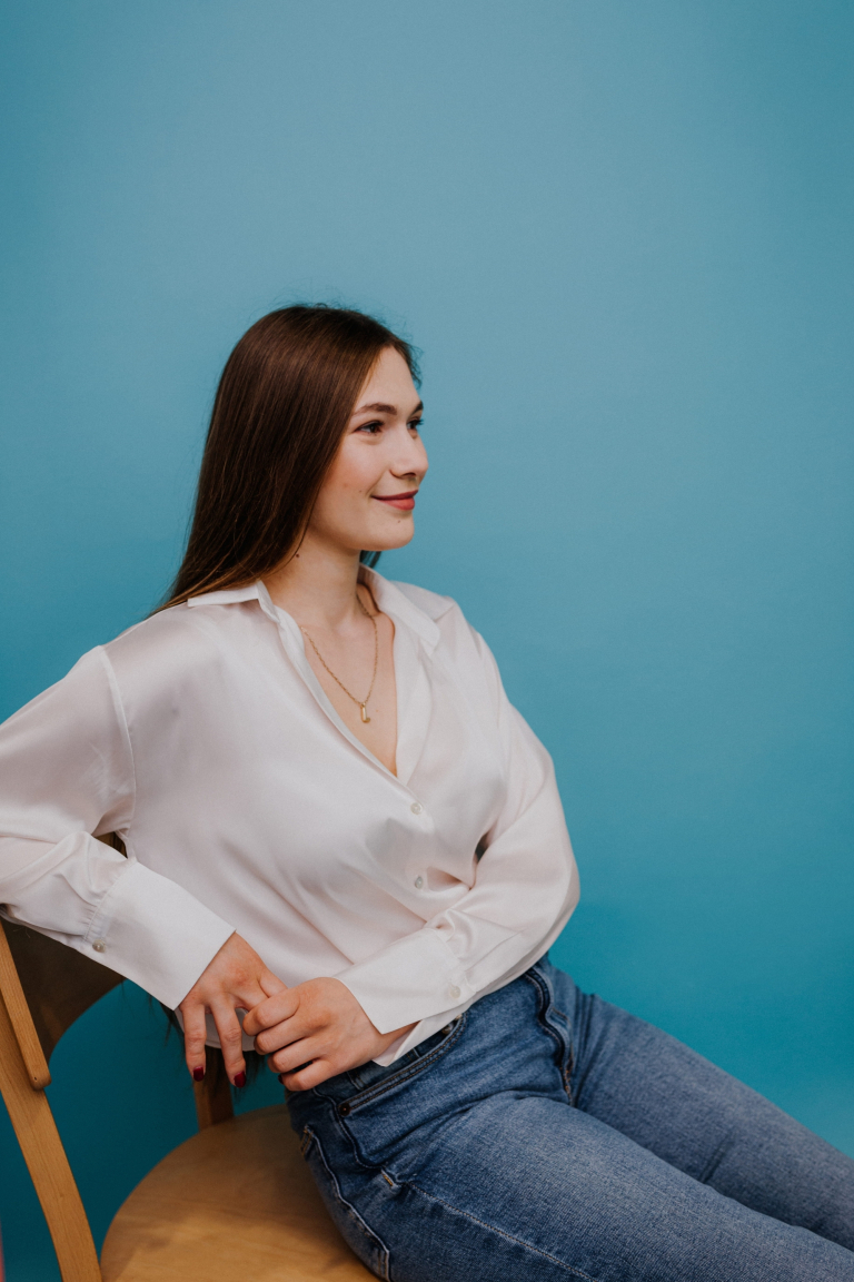 Wybór po studiach nie musi być trudny - uzyskaj dostęp do bezpłatnych podcastów | Aktualności | Uniwersytet WSB Merito Bydgoszcz: Laura Rumińska