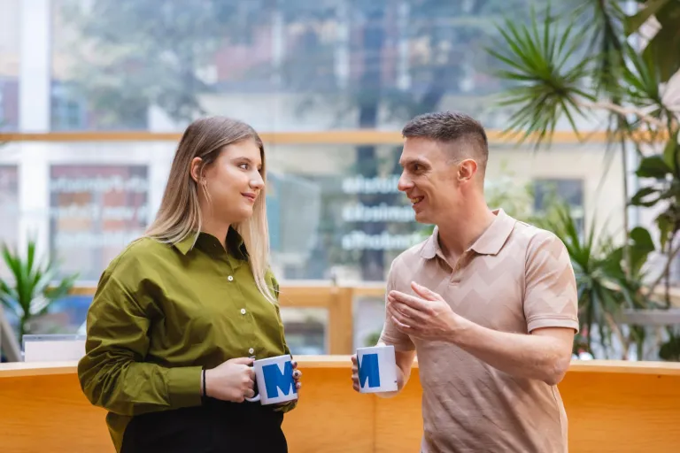 Zarządzanie projektem – Junior Project Manager | Studia II stopnia w Bydgoszczy | Uniwersytet WSB Merito Bydgoszcz: Główna grafika: Bydgoszcz-studia I stopnia-studenci na UWSB Merito