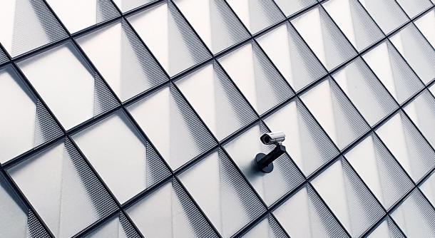 ściana kamera budynek biurowiec architektura monitoring bezpieczeństwo