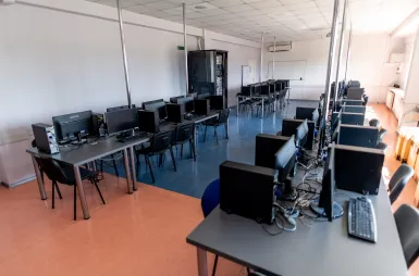 Our campuses | WSB Merito Universities: stormshield_bud_a-3.jpg