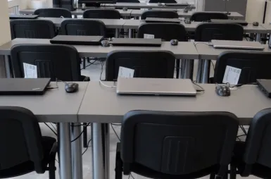 Laboratories and workrooms | WSB Merito Wrocław University: laboratorium omilab