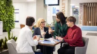 Automatyzacja procesów biznesowych | Studia podyplomowe w Gdańsku | Uniwersytet WSB Merito w Gdańsku: SP uczestnicy praca zespołowa 