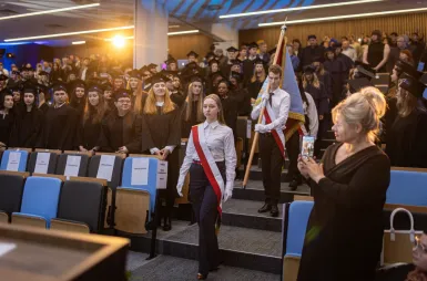Uroczystość wręczenia dyplomów absolwentom 2025 za nami! | Aktualności | Uniwersytet WSB Merito w Gdańsku: zdj