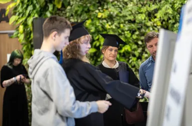 Uroczystość wręczenia dyplomów absolwentom 2025 za nami! | Aktualności | Uniwersytet WSB Merito w Gdańsku: Zdjęcie