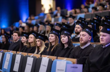Uroczystość wręczenia dyplomów absolwentom 2025 za nami! | Aktualności | Uniwersytet WSB Merito w Gdańsku: zdj