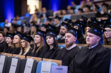 Uroczystość wręczenia dyplomów absolwentom 2025 za nami! | Aktualności | Uniwersytet WSB Merito w Gdańsku: zdj