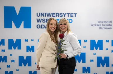 Uroczystość wręczenia dyplomów absolwentom 2025 za nami! | Aktualności | Uniwersytet WSB Merito w Gdańsku: zdj