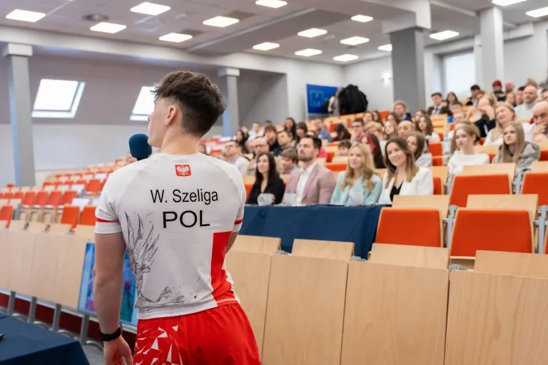Marzenia, odwaga i wielkie plany – gala finałowa II edycji Stypendium Marzeń | Aktualności | Uniwersytet WSB Merito w Gdańsku: Zdjęcie