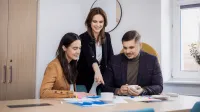 Cyfryzacja, współpraca i bezpieczeństwo pracy – praktyczne kompetencje specjalistów Publicznych Służb Zatrudnienia | Studia podyplomowe w Gdyni | Uniwersytet WSB Merito Gdynia: Rozmowa trzech studentów nad projektem 