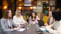 Podatki i doradztwo podatkowe | Studia podyplomowe w Poznaniu | Uniwersytet WSB Merito w Poznaniu: grupa osób