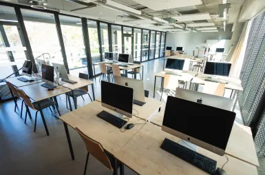 ABC studenta | Uniwersytet WSB Merito w Poznaniu: Poznań budynek RR
