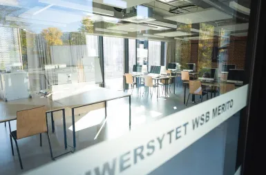 ABC studenta | Uniwersytet WSB Merito w Poznaniu: Poznań budynek RR
