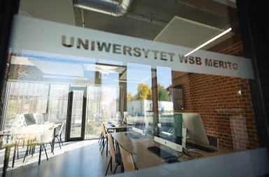 ABC studenta | Uniwersytet WSB Merito w Poznaniu: Poznań budynek RR