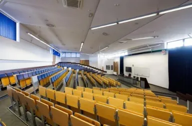 Университет ВСБ Мерито в Хожуве | Университеты ВСБ Мерито: sala wykładowa 1