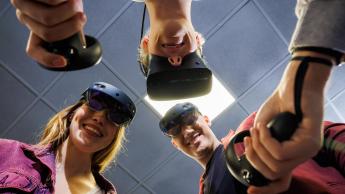 Studenci WSB Merito korzystają z technologii VR.