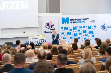 Marzenia, odwaga i wielkie plany – gala finałowa II edycji Stypendium Marzeń | Aktualności | Uniwersytet WSB Merito Szczecin: finał gala stypenium marzeń
