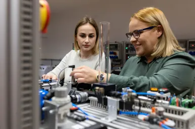 Laboratoria i pracownie | Uniwersytet WSB Merito w Toruniu: torun_laboratoria_inżynierii zarządzania