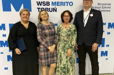 II edycja konferencji „STEAM i AI w edukacji” już za nami! [GALERIA ZDJĘĆ] | Aktualności | Uniwersytet WSB Merito w Toruniu: II konferencja Steam i AI w edukacji