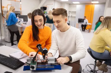 Університет ВСБ Меріто у Познані | Університети ВСБ Меріто: studenci 2