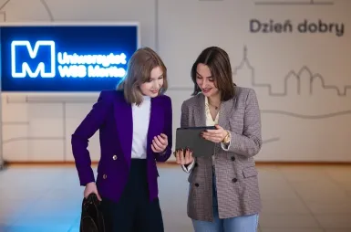 Університет ВСБ Меріто у Бидгощі | Університети ВСБ Меріто: rozmawiające studentki