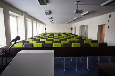 Університет ВСБ Меріто у Гдині | Університети ВСБ Меріто: sala wykładowa