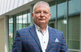 Efektywność energetyczna, odnawialne źródła energii i inne narzędzia prowadzące do transformacji energetycznej | Studia podyplomowe w Warszawie | Uniwersytet WSB Merito Warszawa: dr Radosław Szczerbowski
