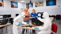 Kryminologia i kryminalistyka | Studia I stopnia w Warszawie | Uniwersytet WSB Merito Warszawa: Grupa studentów na zajęciach 