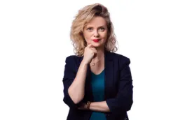 AI jest kobietą. Technologia widziana kobiecym okiem. | 8.03.2026 | Aktualności | Uniwersytet WSB Merito Warszawa: Joannę Cieślak-Ospalską