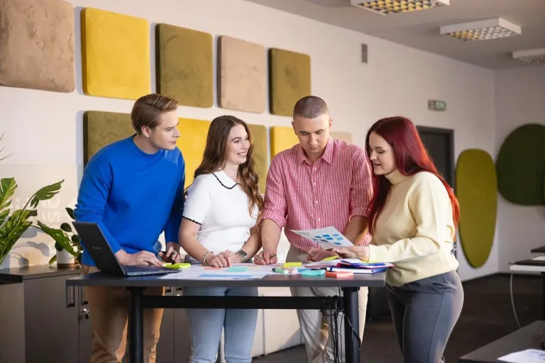 Sales in an Innovative Enterprise | Uniwersytet WSB Merito Warszawa: Studenci - praca zespołowa 