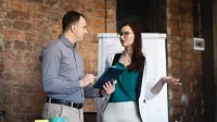 Programista Python Developer | Studia podyplomowe we Wrocławiu | Uniwersytet WSB Merito we Wrocławiu: uczestnicy studiów podyplomowych pracujący nad wspólnym projektem