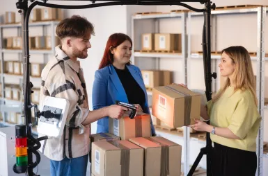Laboratoria i pracownie | Uniwersytet WSB Merito we Wrocławiu: laboratorium transportowe rfid