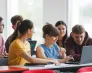 Dzień Ziemi obchody na uczelni | Aktualności | Uniwersytet WSB Merito we Wrocławiu: Studenci pracujący przy laptopie