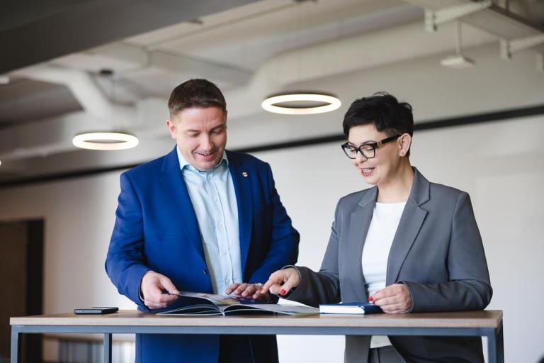 Executive MBA - Digital Transformation & AI | Studia MBA we Wrocławiu | Uniwersytet WSB Merito we Wrocławiu: grupowe MBA Wrocław 2025 