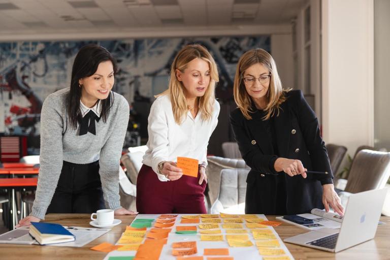 Executive MBA - Digital Transformation & AI | Studia MBA we Wrocławiu | Uniwersytet WSB Merito we Wrocławiu: grupowe MBA Wrocław 2025 