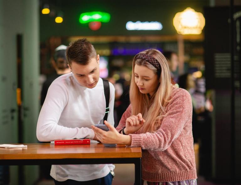 Stypendia i zniżki | Uniwersytet WSB Merito we Wrocławiu: studenci, telefon, współpraca